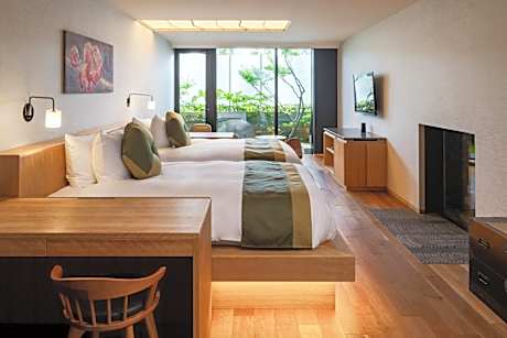 Deluxe Double or Twin Room with Garden View