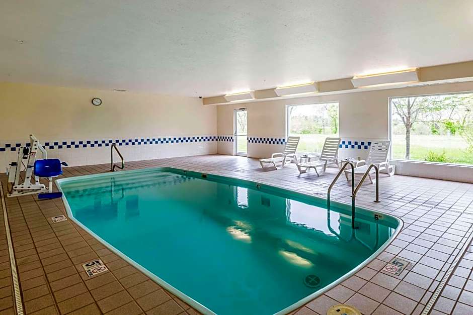 Quality Inn Kearney South