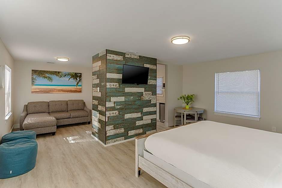 Drift Hotel