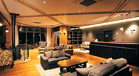 HOTEL KARUIZAWA CROSS