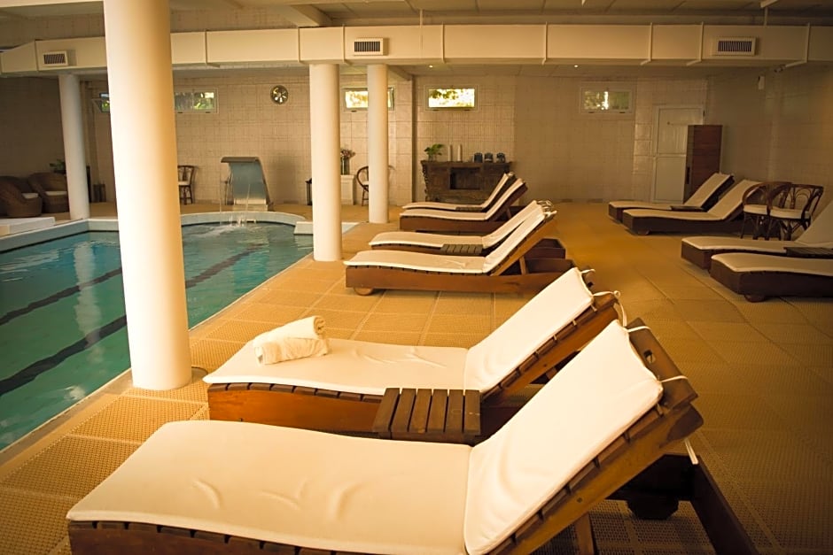 Carilo Village Apart Hotel & Spa