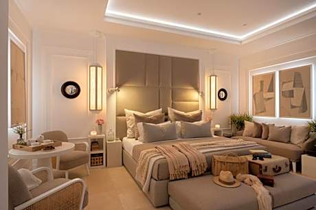 Junior Suite with Garden View