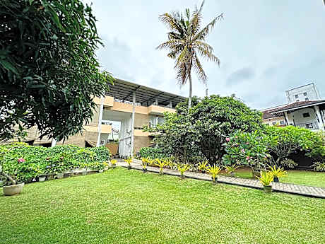 Sunrise Palace Negombo