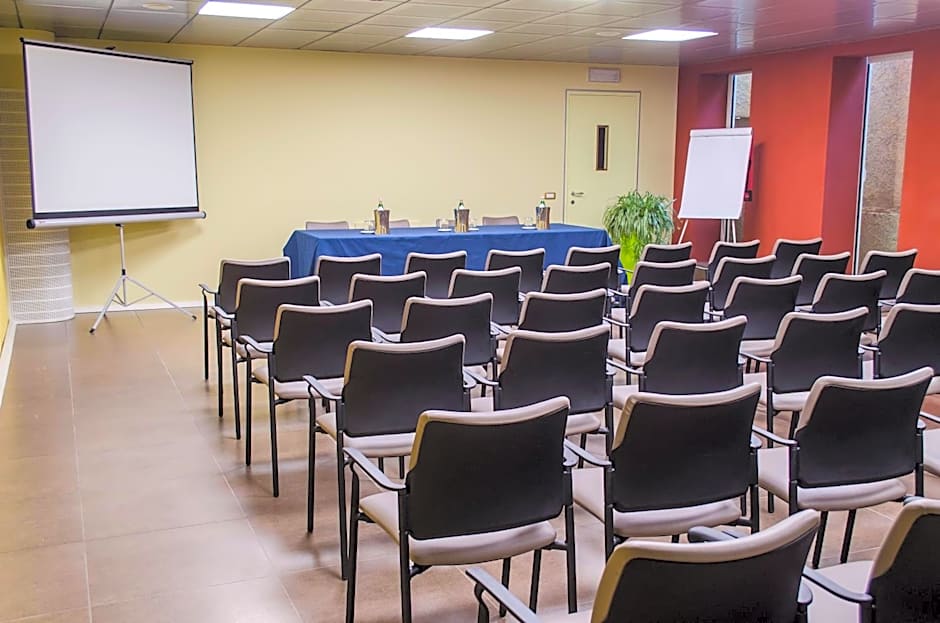 Elliot Osteria e dormire in collina