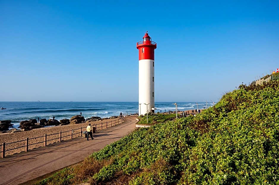 Luxury Bellagio 304 Two Bed with Inverter