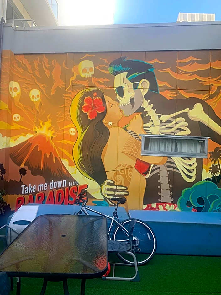 Metro Adventurer Backpackers