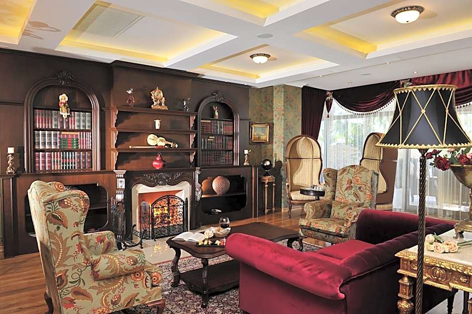 Villa Augusto Boutique Hotel & SPA