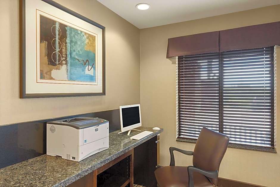 La Quinta Inn & Suites by Wyndham Sioux Falls