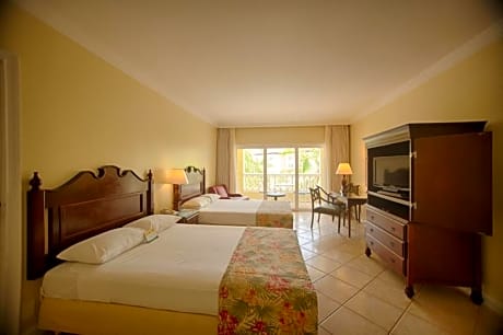 SUITE JUNIOR CAPACITY 01