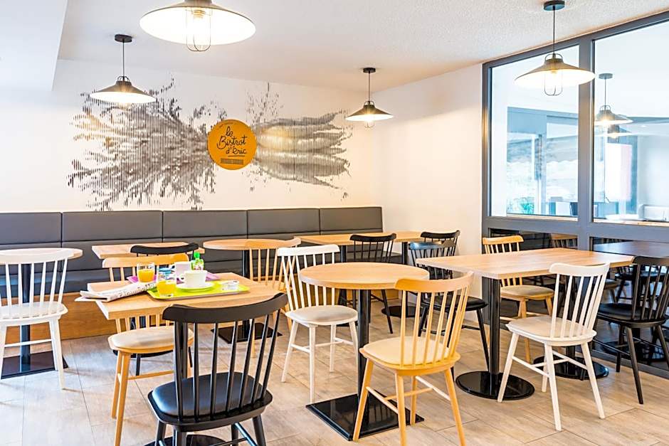 ibis Styles Rouen Val De Reuil