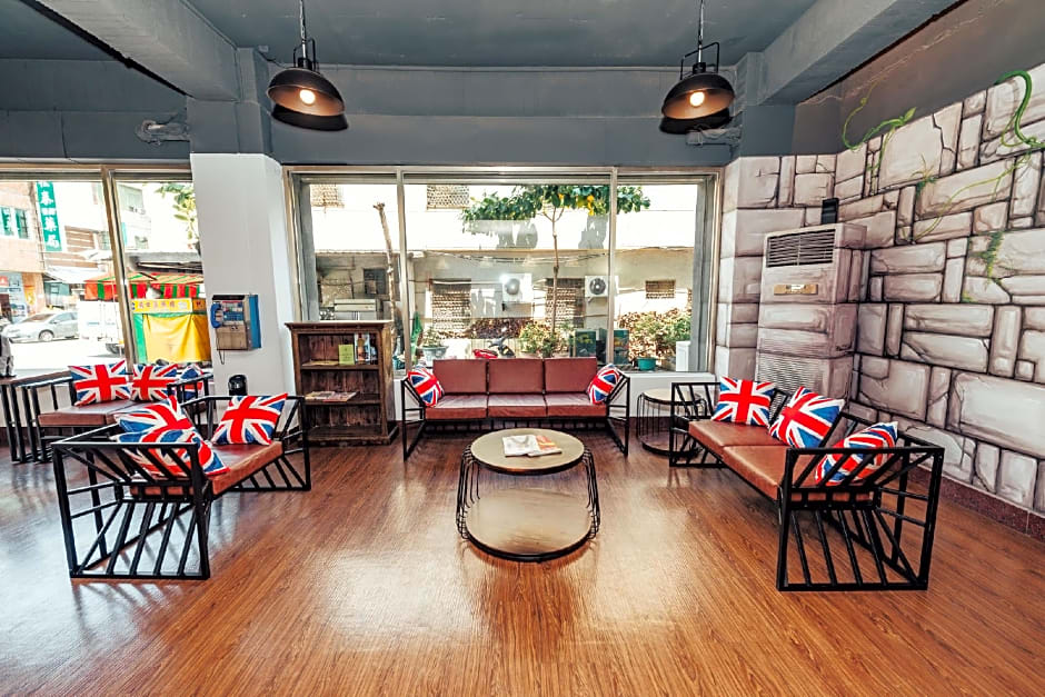 Traveller-Inn Mido Hotel