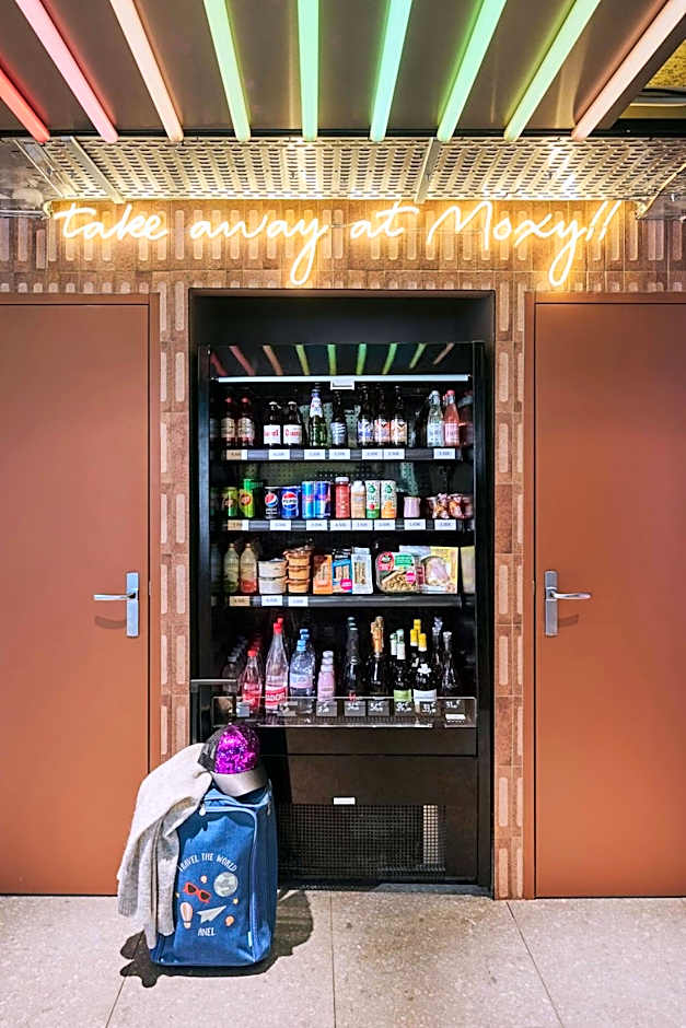Moxy Annecy