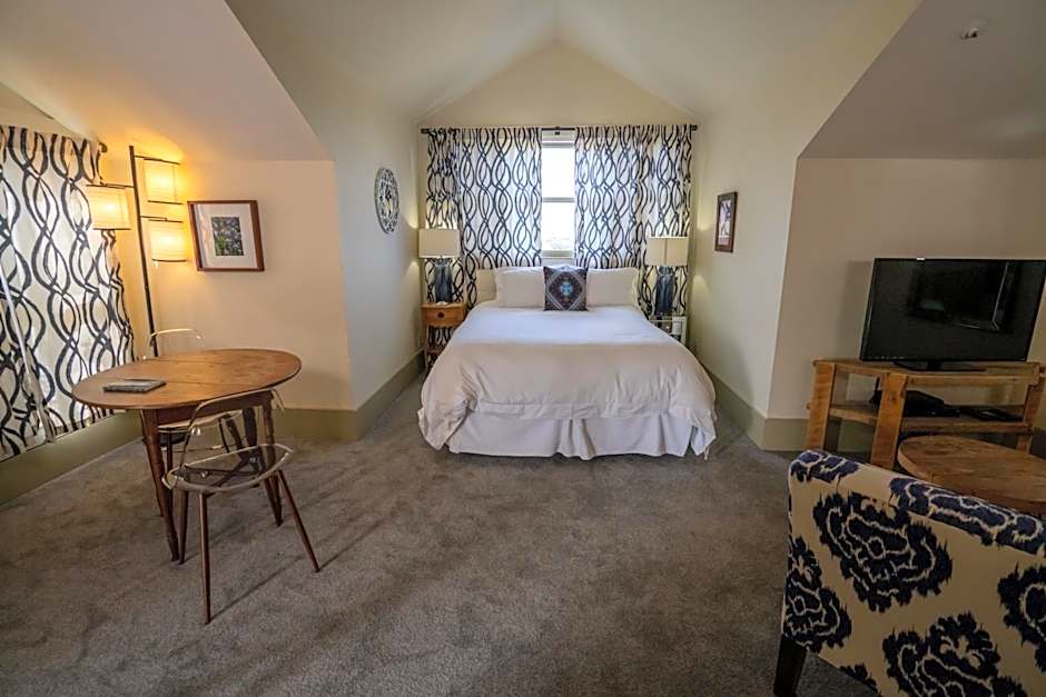 Sage Hill Inn & Spa