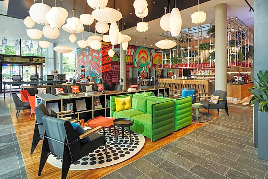 citizenM Seattle South Lake Union