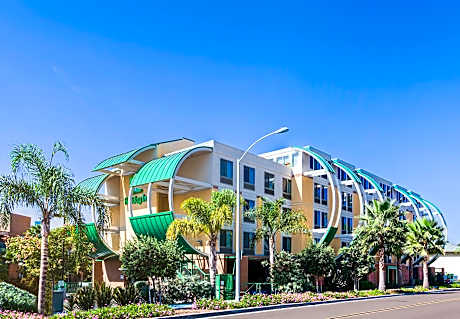 Holiday Inn Oceanside Marina - Camp Pendleton Area By IHG