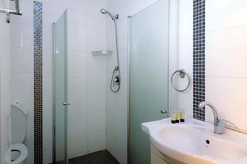 Rich Luxury Suites - Renovated