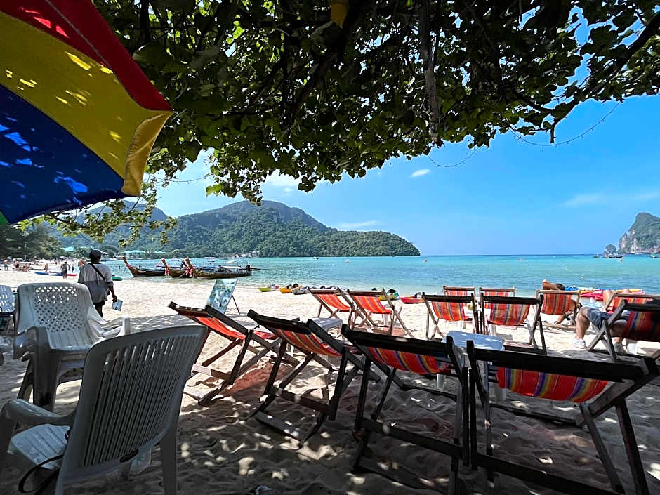 Twin Palms hostel Phi Phi