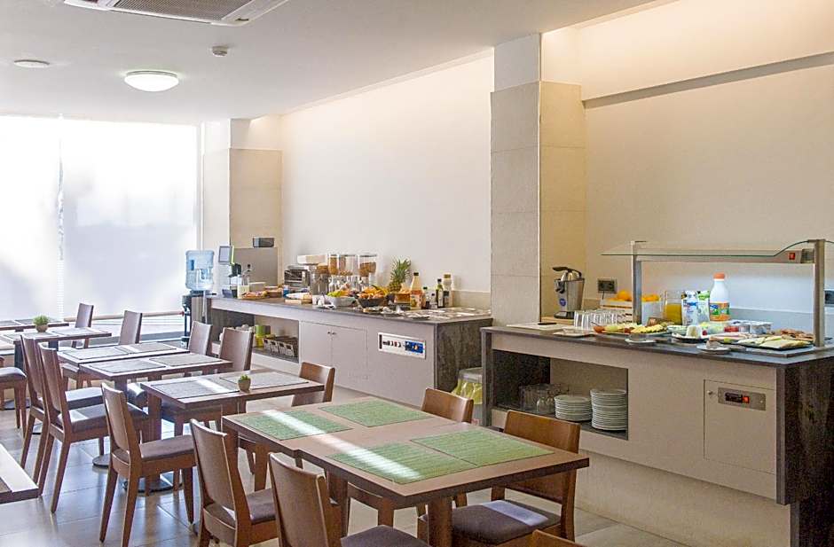 Hotel Marfil