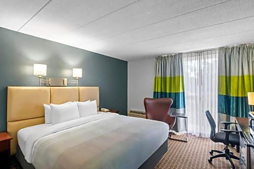 Quality Inn West Springfield