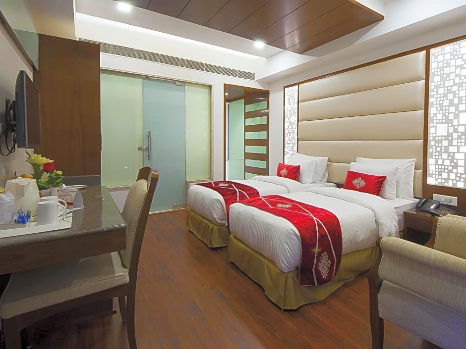 Hotel Swaran Palace