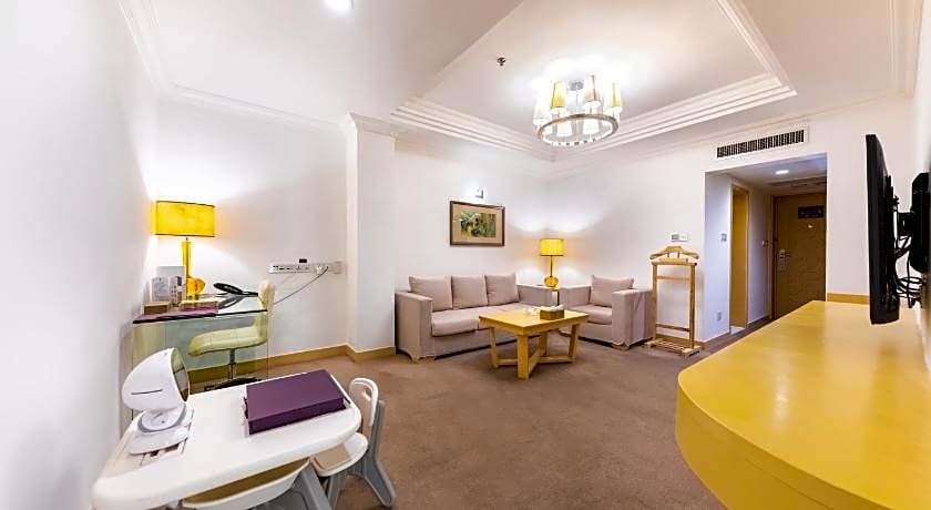 Grand Mercure Urumqi Hualing Hotel