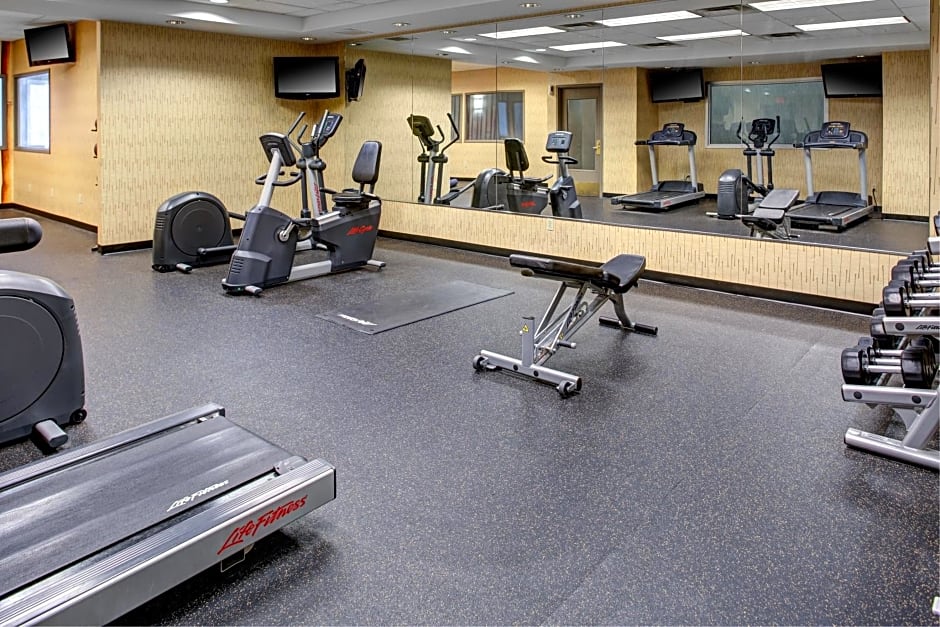 Holiday Inn Express Hotel & Suites Pittsburgh-South Side, an IHG Hotel
