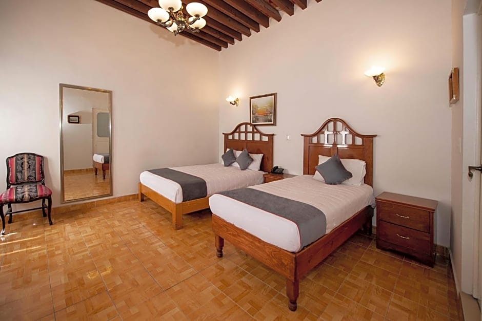Hotel Senorial
