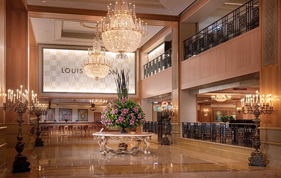 Grand Hi-Lai Hotel