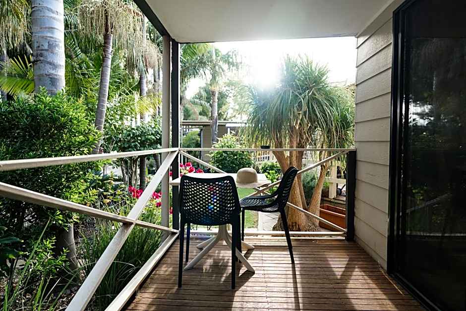 Highway 1 Holiday & Lifestyle Park