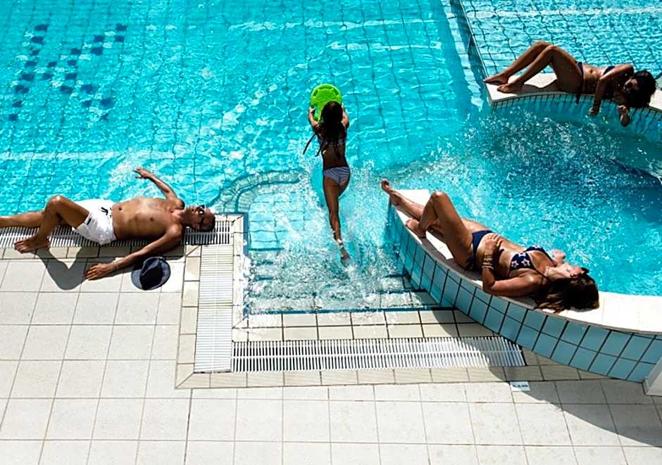 Hotel Kursaal - FRONTE MARE CON PISCINA