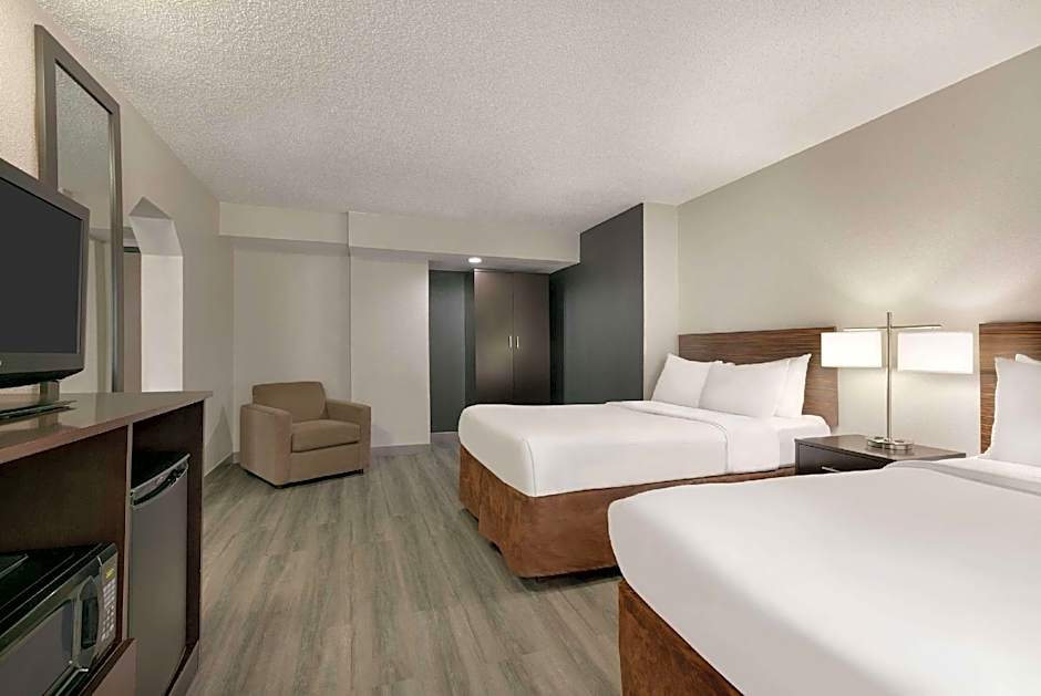 Country Inn & Suites by Radisson, Roanoke Rapids, NC
