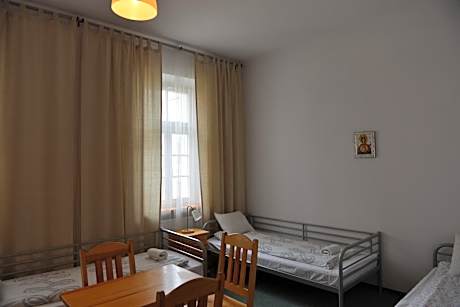 Classic Quadruple Room