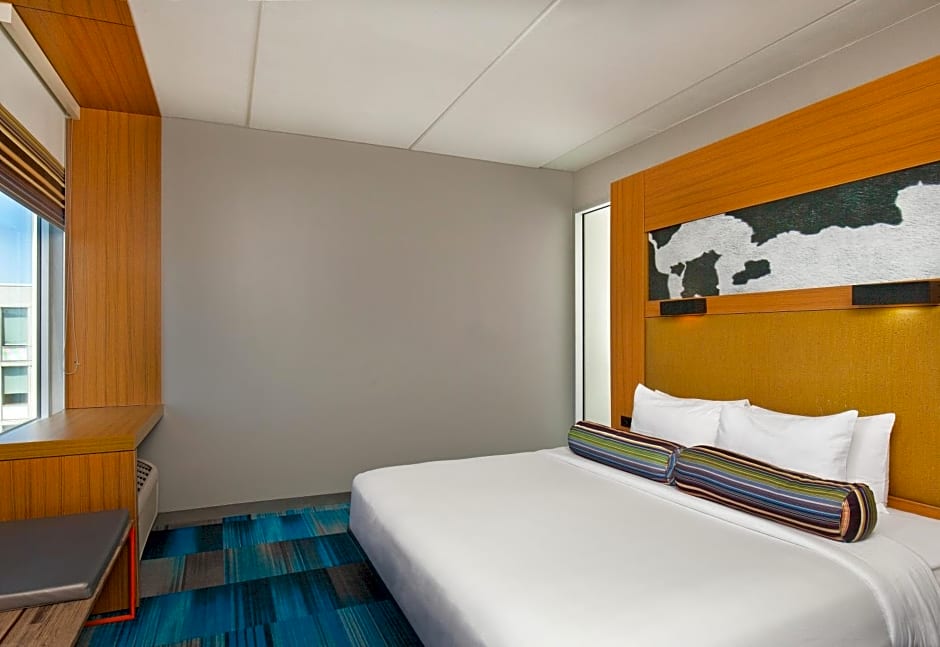 Aloft Bolingbrook