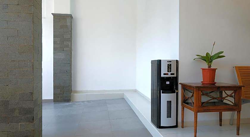 RedDoorz Syariah near Taman Pelangi Jogja 2