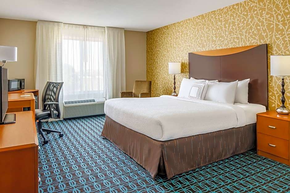 Fairfield Inn & Suites by Marriott Peoria East
