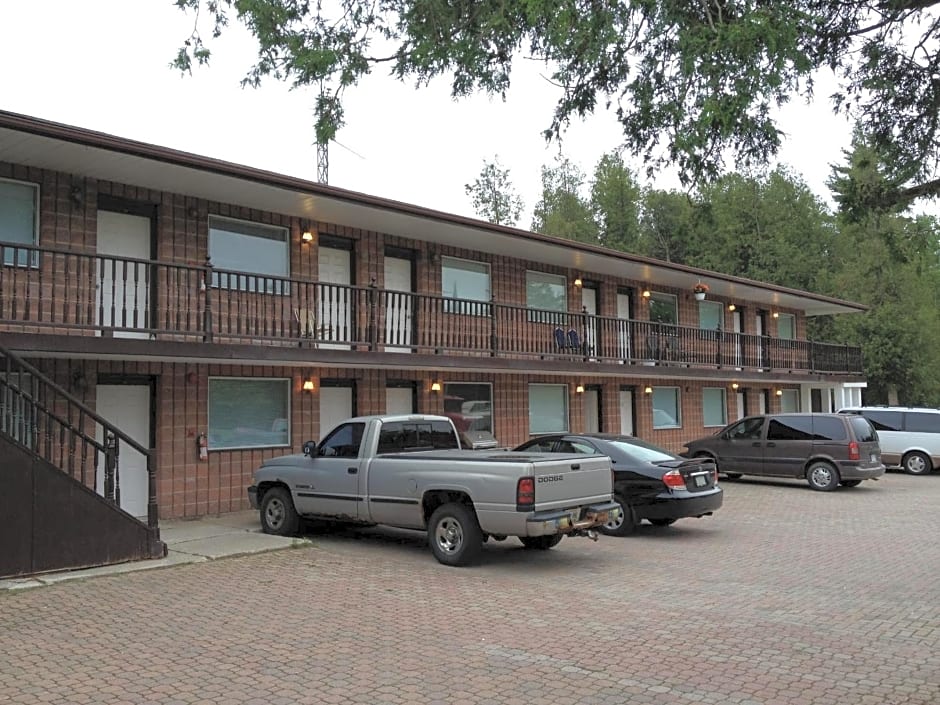 Cedar Springs Motel