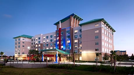 Holiday Inn Express & Suites Orlando At Seaworld By IHG
