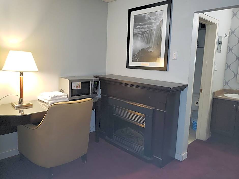 Niagara Falls Courtside Inn