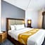 Quality Suites Lansing