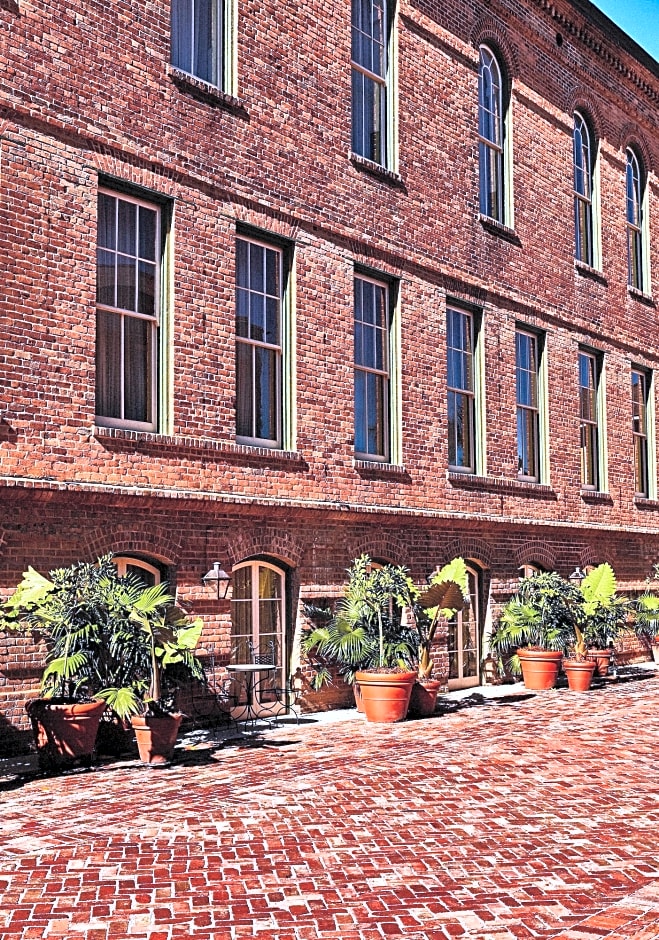 Hotel Peter and Paul