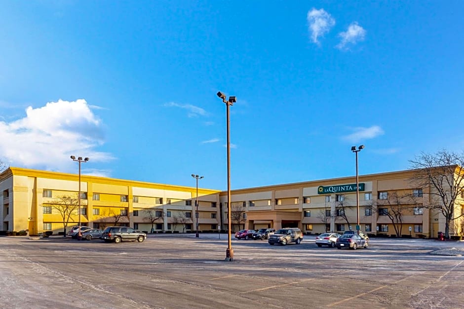 La Quinta Inn by Wyndham Chicago Willowbrook