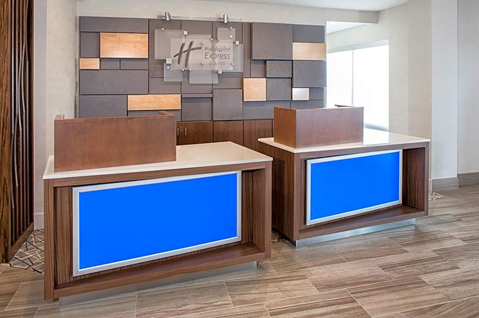 Holiday Inn Express & Suites East Peoria - Riverfront By IHG