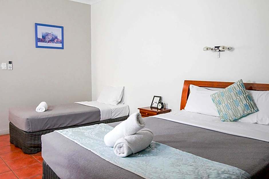 Birch Motel Bowen Previously Known as Bowen Arrow Motel