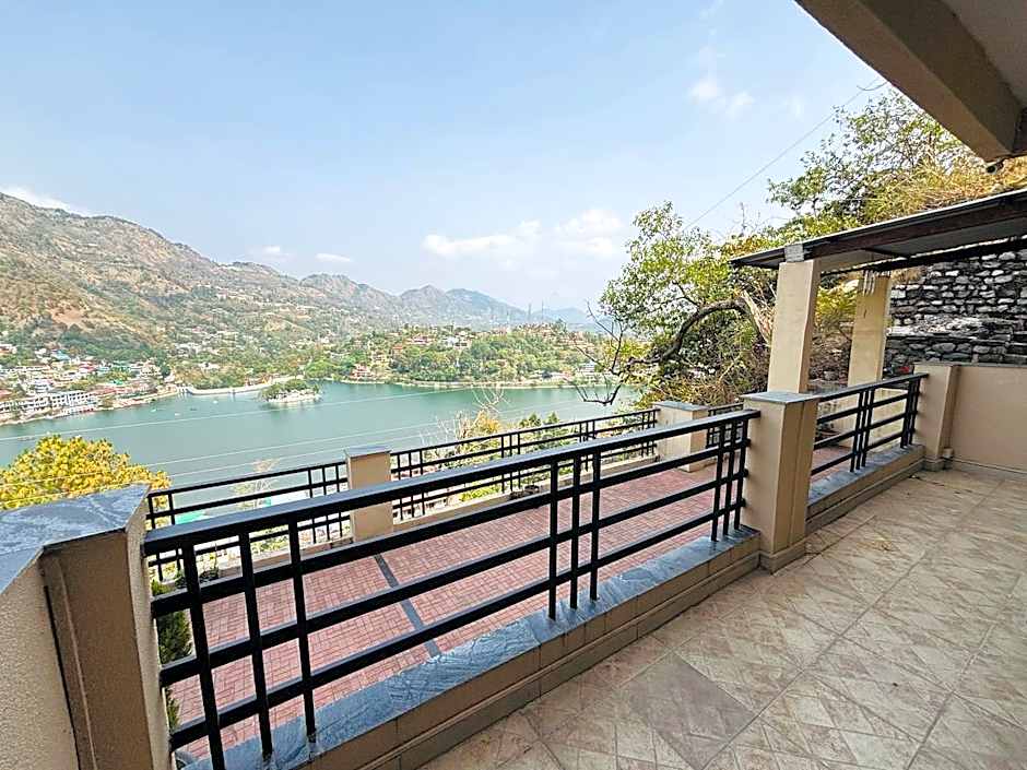 Hotel Lake Inn - A Luxury Lake View Hotel