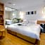 Shin Sei Bashi Hotel