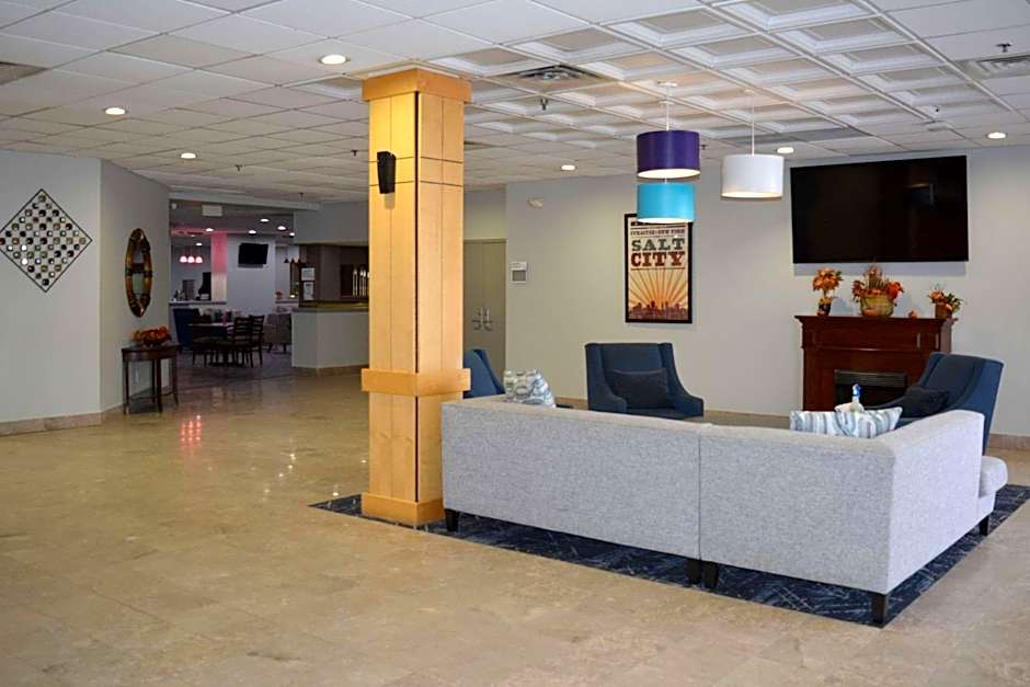 Suburban Studios East Syracuse Carrier Circle