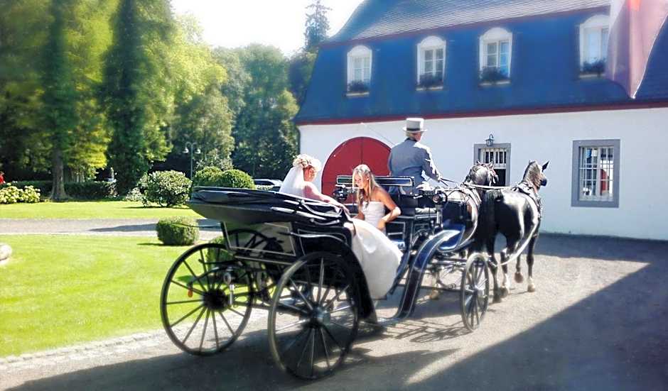 Schloss Auel Boutique Hotel & Design Golf Lodge