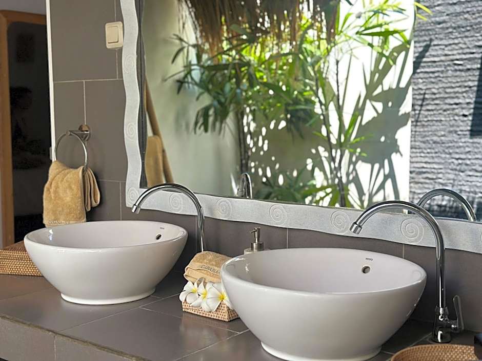 Sol Villas - Modern Tropical Stays