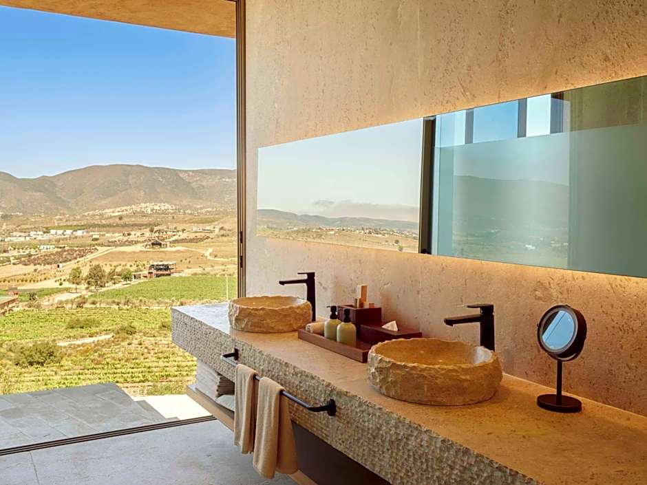 Banyan Tree Veya, Valle de Guadalupe