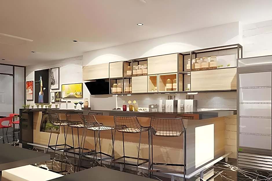 Worldview Grand Hotel